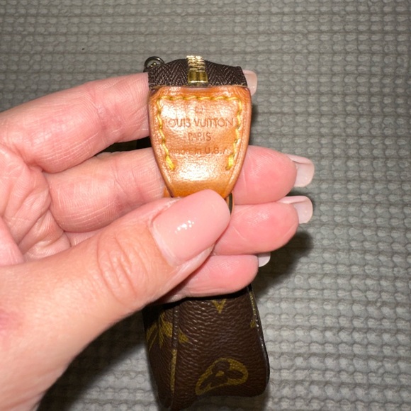 Louis Vuitton monogram pochette - Picture 3 of 11